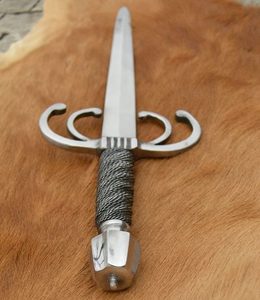 ITALIAN RENAISSANCE CRAB CLAW DAGGER