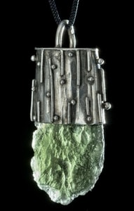 GABROS - MOLDAVITE, STERLING SILVER PENDANT - MOLDAVITES, CZECH{% if kategorie.adresa_nazvy[0] != zbozi.kategorie.nazev %} - SILVER JEWELLERY{% endif %}