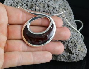 NUBIA, AMBER, NECKLACE, STERLING SILVER - AMBER JEWELRY{% if kategorie.adresa_nazvy[0] != zbozi.kategorie.nazev %} - SILVER JEWELLERY{% endif %}