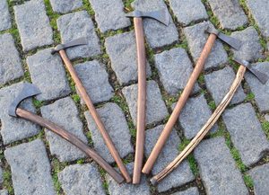 FRANCISCA, HAND FORGED REPLICA OF AN AXE - AXES, POLEWEAPONS{% if kategorie.adresa_nazvy[0] != zbozi.kategorie.nazev %} - WEAPONS - SWORDS, AXES, KNIVES{% endif %}