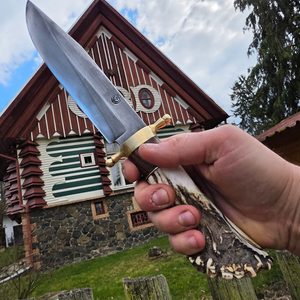 Couteau forgé Bowie Forbes avec fourreau