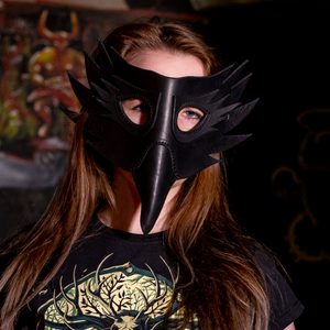 CORVUS, masque en cuir