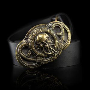 ALIEN, belt buckle, brass