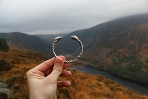 FLÓKI, VIKING SILVER BRACELET BY WULFLUND - BRACELETS{% if kategorie.adresa_nazvy[0] != zbozi.kategorie.nazev %} - SILVER JEWELLERY{% endif %}