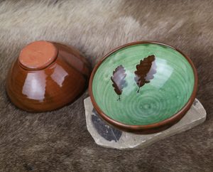 OAK LEAF BOWL - HISTORICAL CERAMICS{% if kategorie.adresa_nazvy[0] != zbozi.kategorie.nazev %} - CERAMICS, GLASS{% endif %}