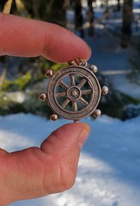 STEERING WHEEL, MASSIVE BRONZE PENDANT - PENDANTS, NECKLACES{% if kategorie.adresa_nazvy[0] != zbozi.kategorie.nazev %} - JEWELLERY - BRONZE, ZINC{% endif %}