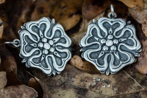ROSE, House of Rosenbergs, pendant, silver