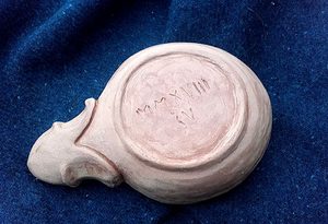 LAMPE À L'HUILE ROMAINE Colombe et grenade - réplique