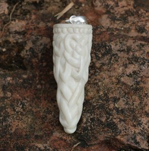 VIKING KNOT, CARVED BONE PENDANT - VIKING PENDANTS{% if kategorie.adresa_nazvy[0] != zbozi.kategorie.nazev %} - JEWELLERY - BRONZE, ZINC{% endif %}