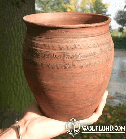 SLAVIC POTTERY - LARGE