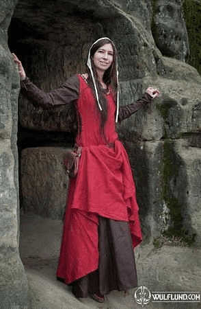 WOMEN MEDIEVAL DRESS, COSTUME RENTAL