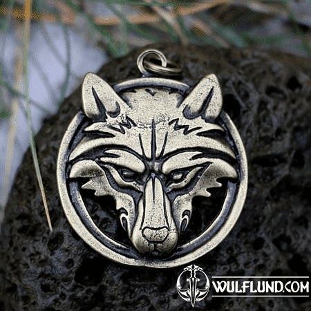 LOUP - TÊTE DE LOUP EN CERCLE, AMULETTE ZINC VIEUX LAITON