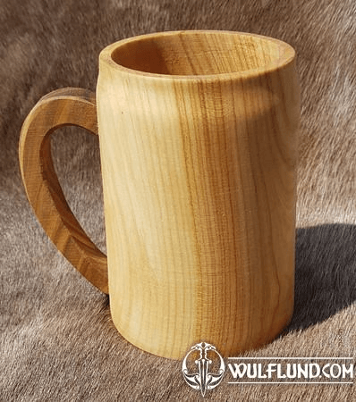 WOODEN TANKARD