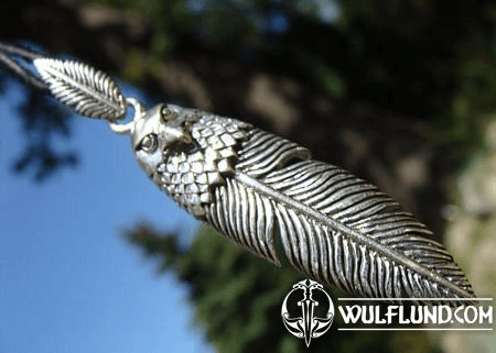 EAGLE HEAD, NATIVE AMERICAN MOTIVE, SILVER PENDANT