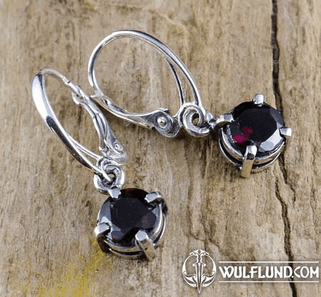 ORNELLA, GARNET EARRINGS, SILVER