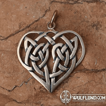 CELTIC HEART PENDANT, BRONZE