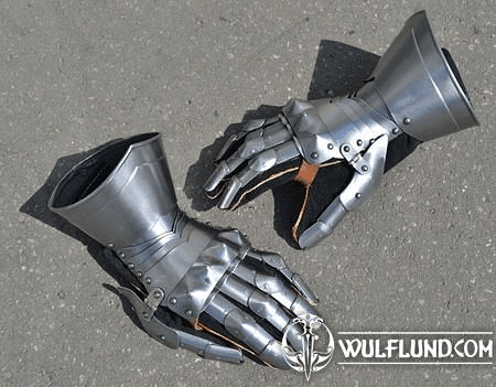 MEDIEVAL GAUNTLETS WITH VISBY LIKE FINGERS