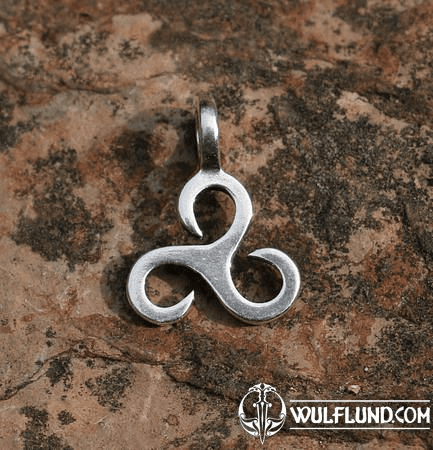 LITTLE TRISKELE, SILVER PENDANT