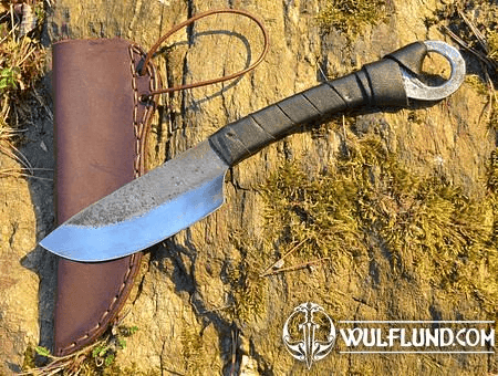 CELTIC HAND FORGED KNIFE WITH LEATHER SHEATH