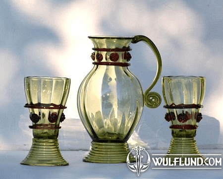 HEROLD RED, HISTORICAL GLASS SET