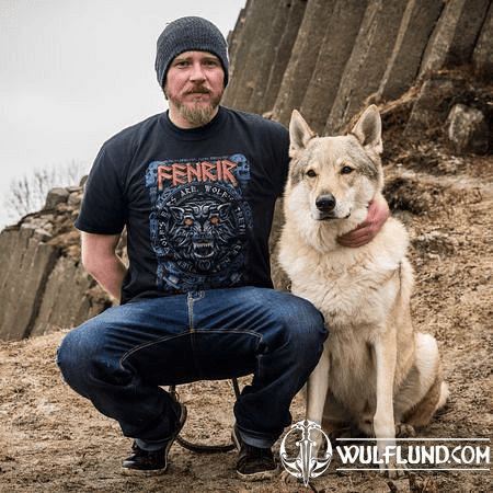 FENRIR ON THE HUNT RED, MEN'S VIKING T-SHIRT