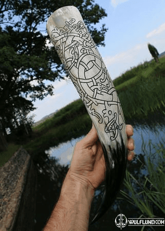 RINGERIKE - DRAGON, CARVED DRINKING HORN