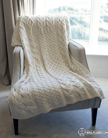 PATCHWORK, SUPERSOFT WOOLLEN THROW, CREAM