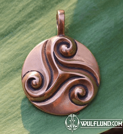 CELTIC TRISKELE, PENDANT, BRONZE