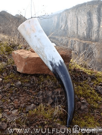 VIKING DRINKING HORN - 1 L