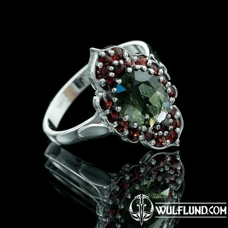 DESNA, CZECH MOLDAVITE, GARNET, SILVER RING