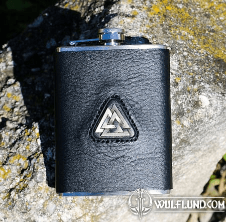 HIP FLASK, VALKNUT