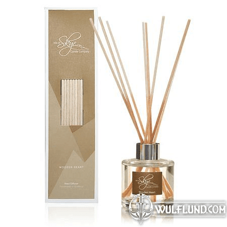 WOODEN HEART REED DIFFUSER