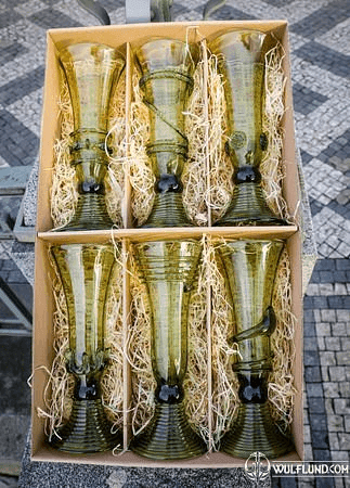 CHAMPAGNE, SET OF SIX GLASSES