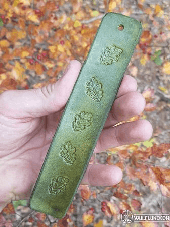 LEATHER BOOKMARK WITH LEAFS, GREEN