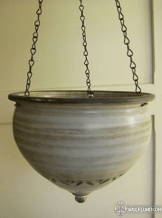 FLOWERPOT WITH A CHAIN