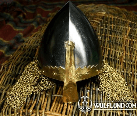 WENCESLAS HELMET WITH AVENTAIL