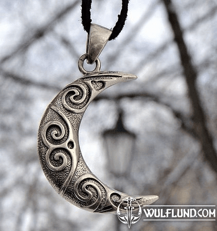 SILVER SPIRAL MOON, CELTIC STYLE
