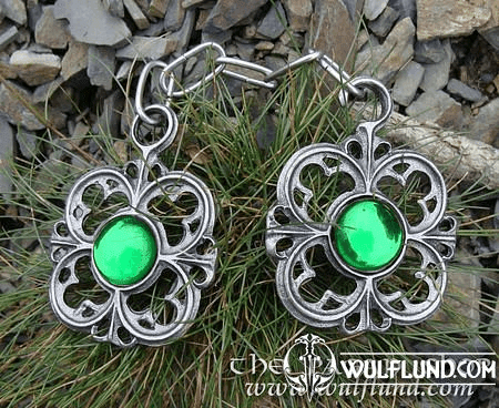 CLOAK PEWTER BROOCH WITH CHAIN, GREEN GLASS