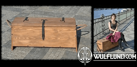 HISTORICAL CHEST, CAMP FURNITURE FOR THE REENACTORS