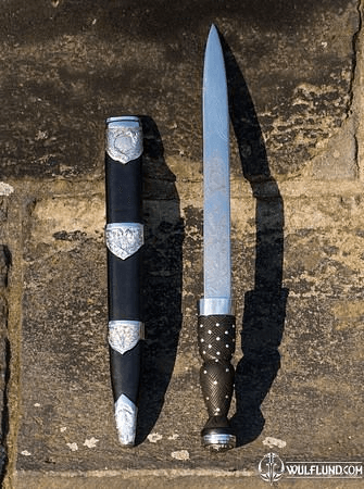 SCOTTISH DIRK, DAGGER WITH THISTLES