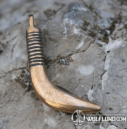 ANIMAL TOOTH PENDANT, VASTERBOTTEN, SWEDEN, BRONZE