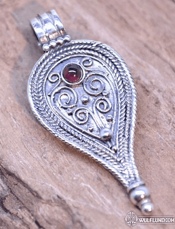 ROMAN PENDANT, II. CENTURY, STERLING SILVER