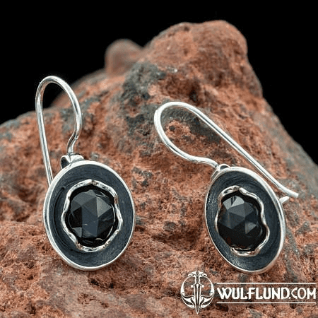 MORRÍGAN, EARRINGS, ONYX, SILVER