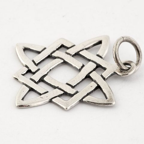 ÉTOILE DE SVAROG, PENDENTIF EN ARGENT