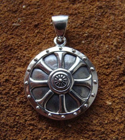 VIKING SHIELD PENDANT