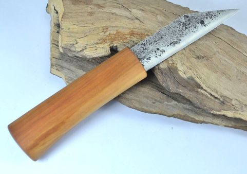 VUK, GESCHMIEDETES FRÜHMITTELALTERLICHES MESSER