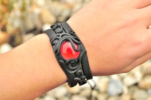 BRACELET EN VERRE OU BLEU