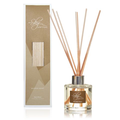 WOODEN HEART REED DIFFUSER