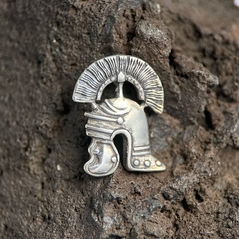 CENTURION, ROMAN HELMET, SILVER PENDANT