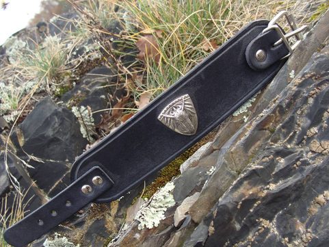 DRAGON CREST, BIKERS LEATHER BRACELET